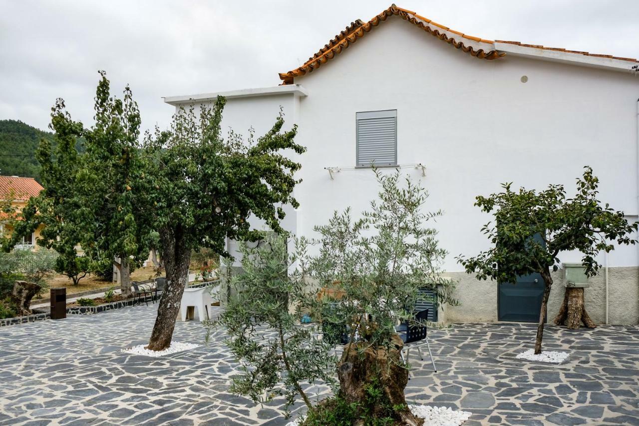 Casa Do Ferreiro Villa Góis Exteriör bild